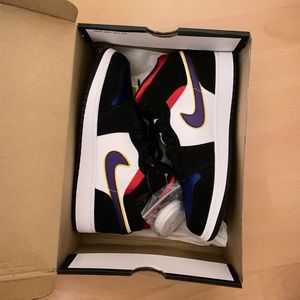 Jordan 1 Mid SE Lakers Top 3/Rivals GS